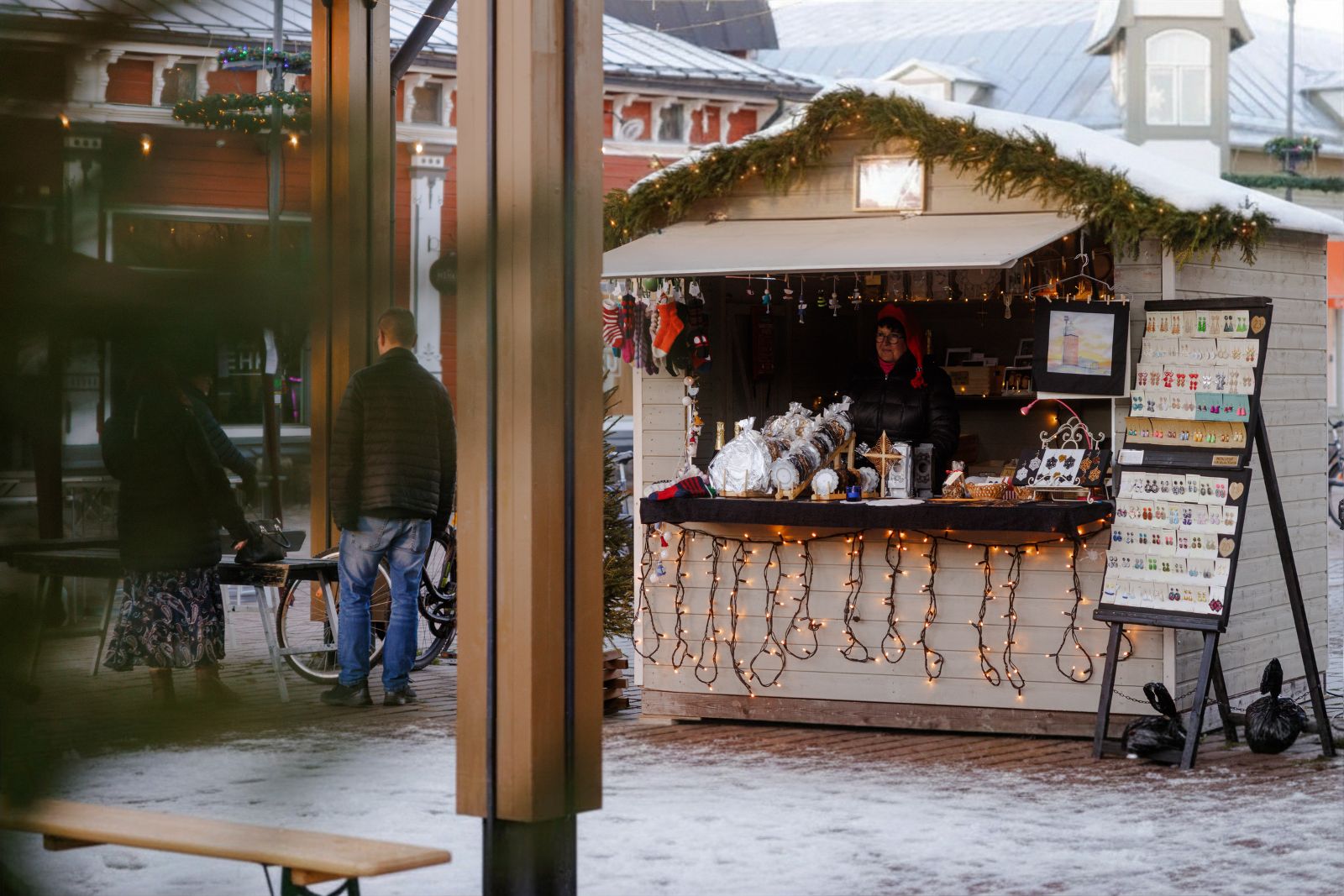 Rauman Joulutorin myyntimökki